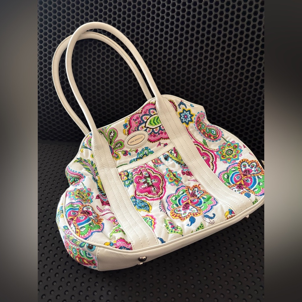 Vera Bradley Women's White and Multicolor purse